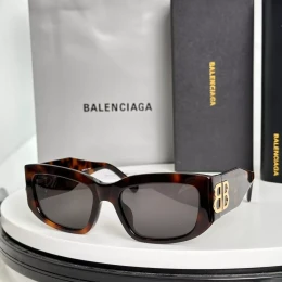 balenciaga aaa qualite lunettes de soleil s_12b207b